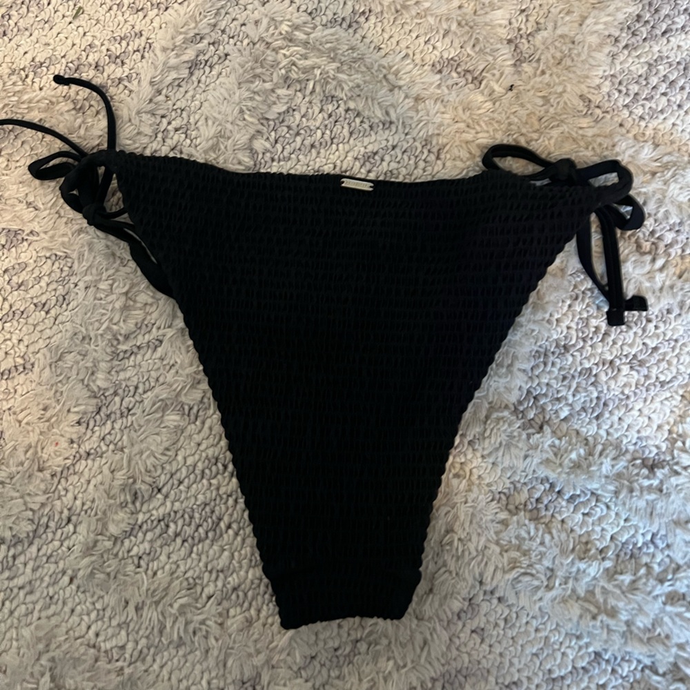 hollister black bikini bottom